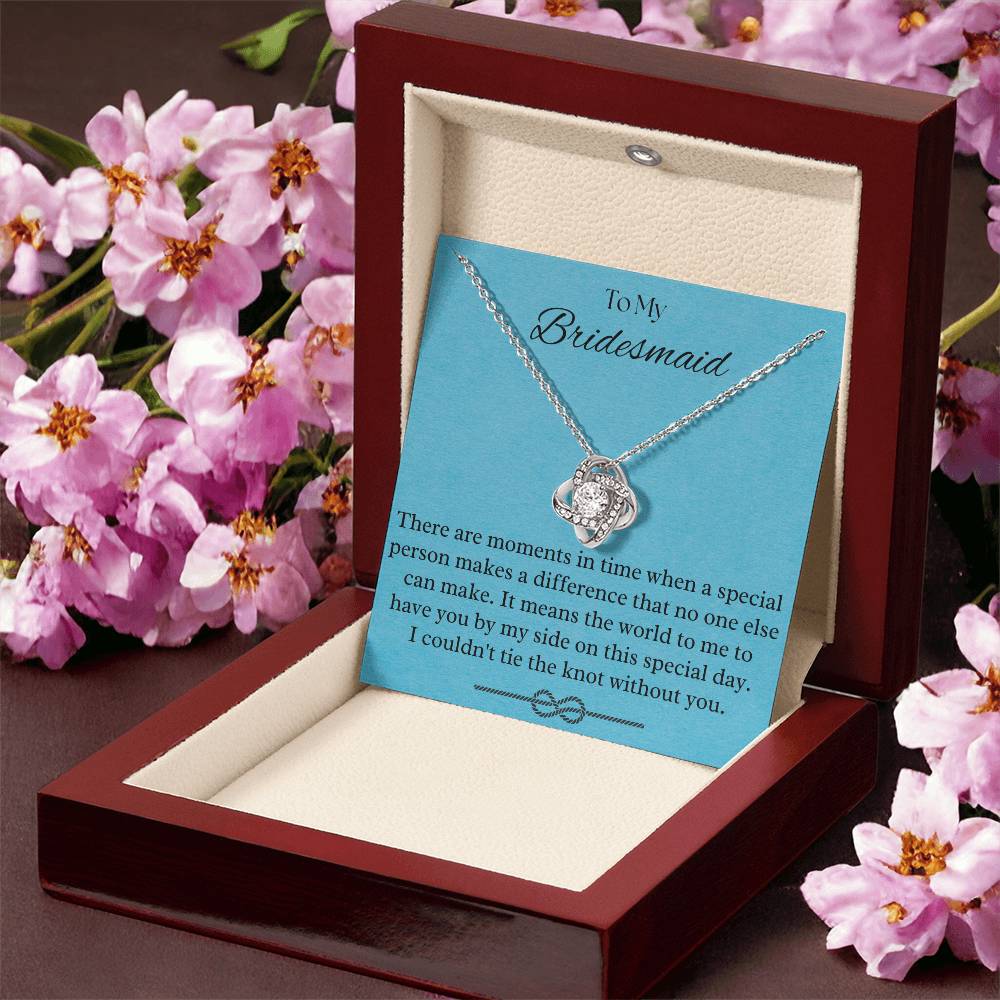 Bridesmai Love Knot Necklace
