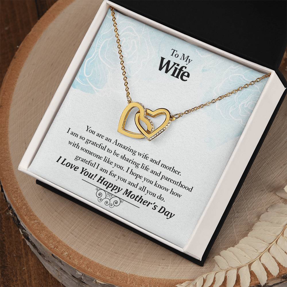 To My Wife Your An Amazing Wife And Mother Never-Ending Love Necklace Interlocking Hearts Necklace