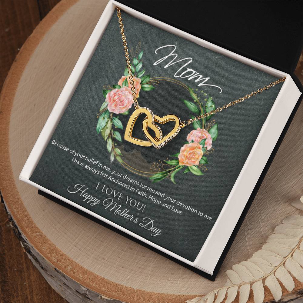 To My Mom Interlocking Hearts Necklace