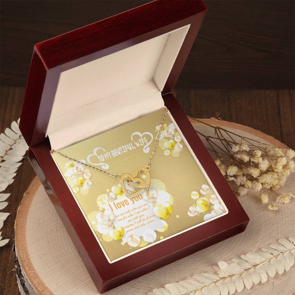 To Wife Interlocking Hearts Necklace
