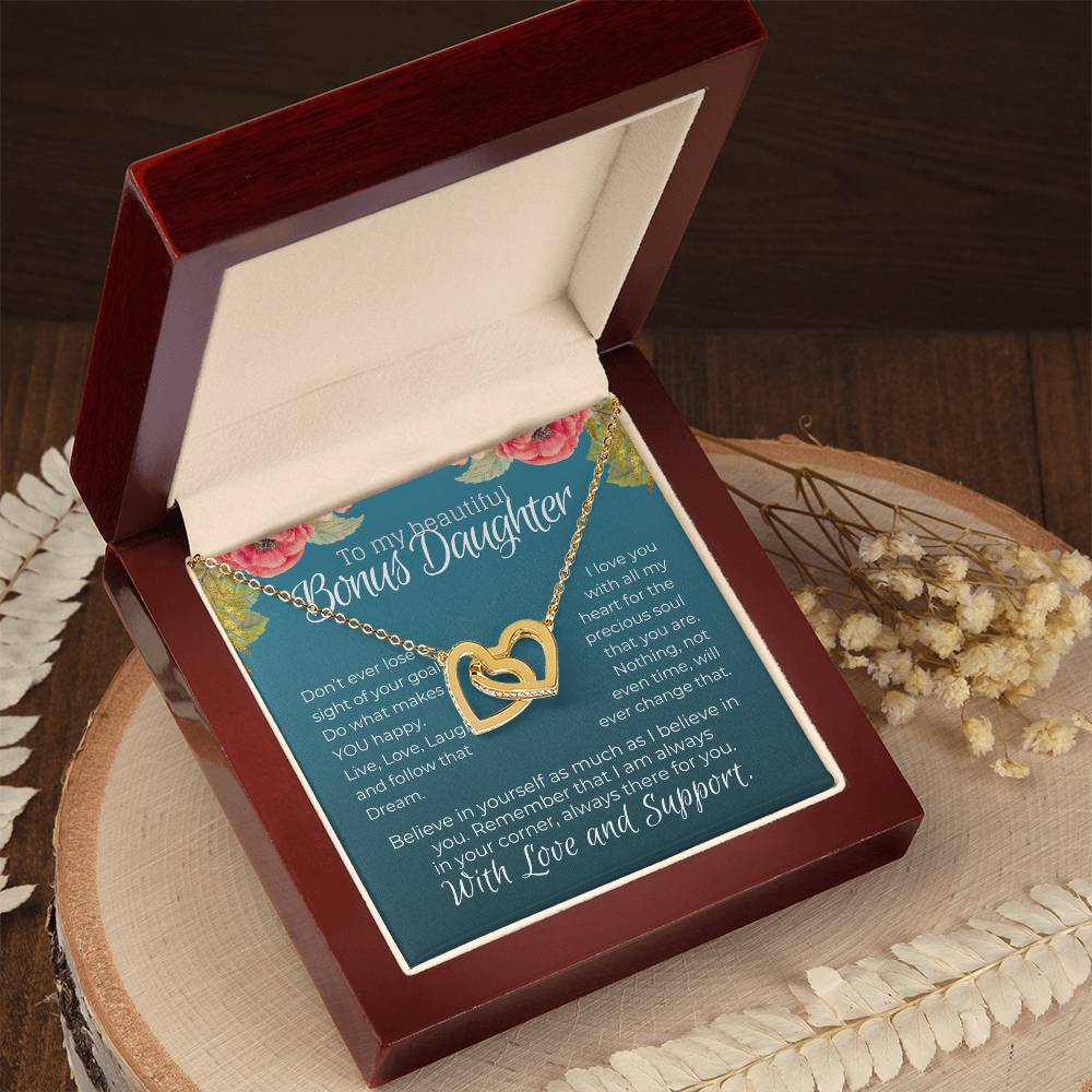 Stepdaughter Love & Support Gift From Stepmom Step Dad - Hearts Interlocking Hearts Necklace