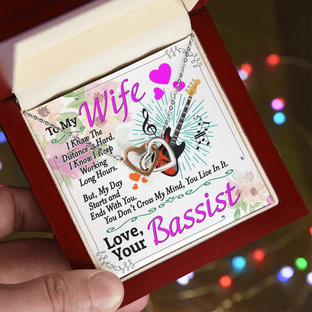 Bassist'S Wife - Interlocking Heart Necklace Interlocking Hearts Necklace