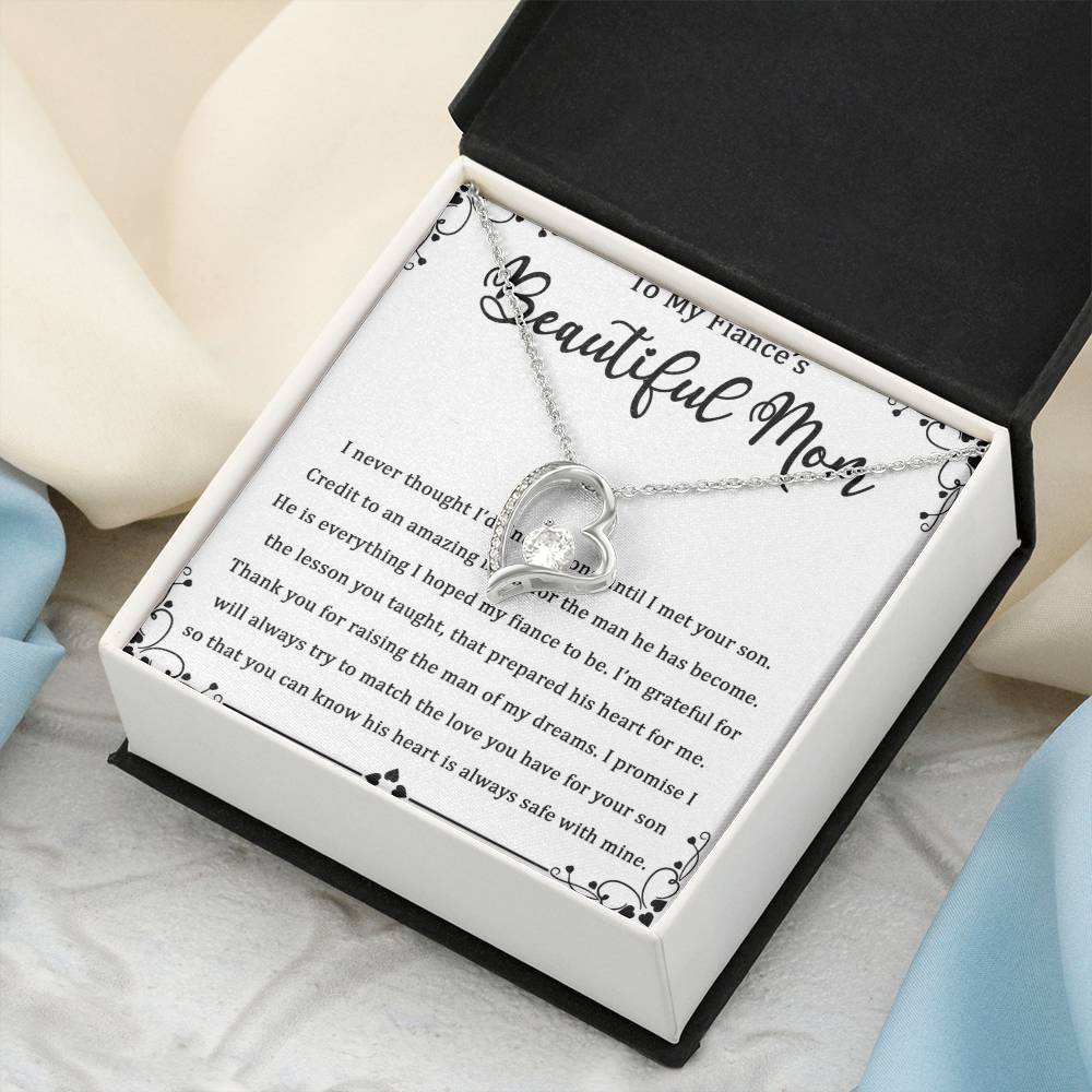 Beautiful Mom Forever Love Necklace