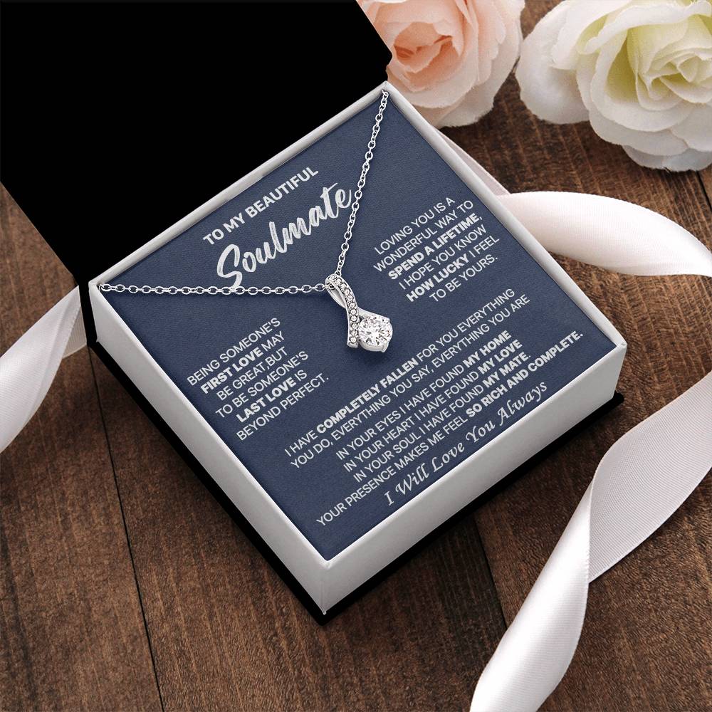 Gift For Your Soulmate - Wonderful Way - Alluring Alluring Beauty Necklace