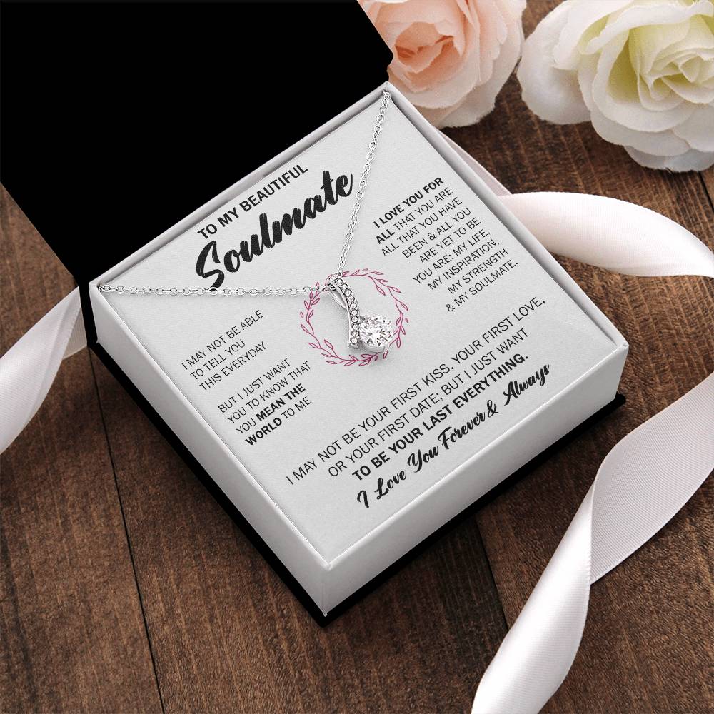 Gift For Your Soulmate - Your First Kiss - Alluring Alluring Beauty Necklace