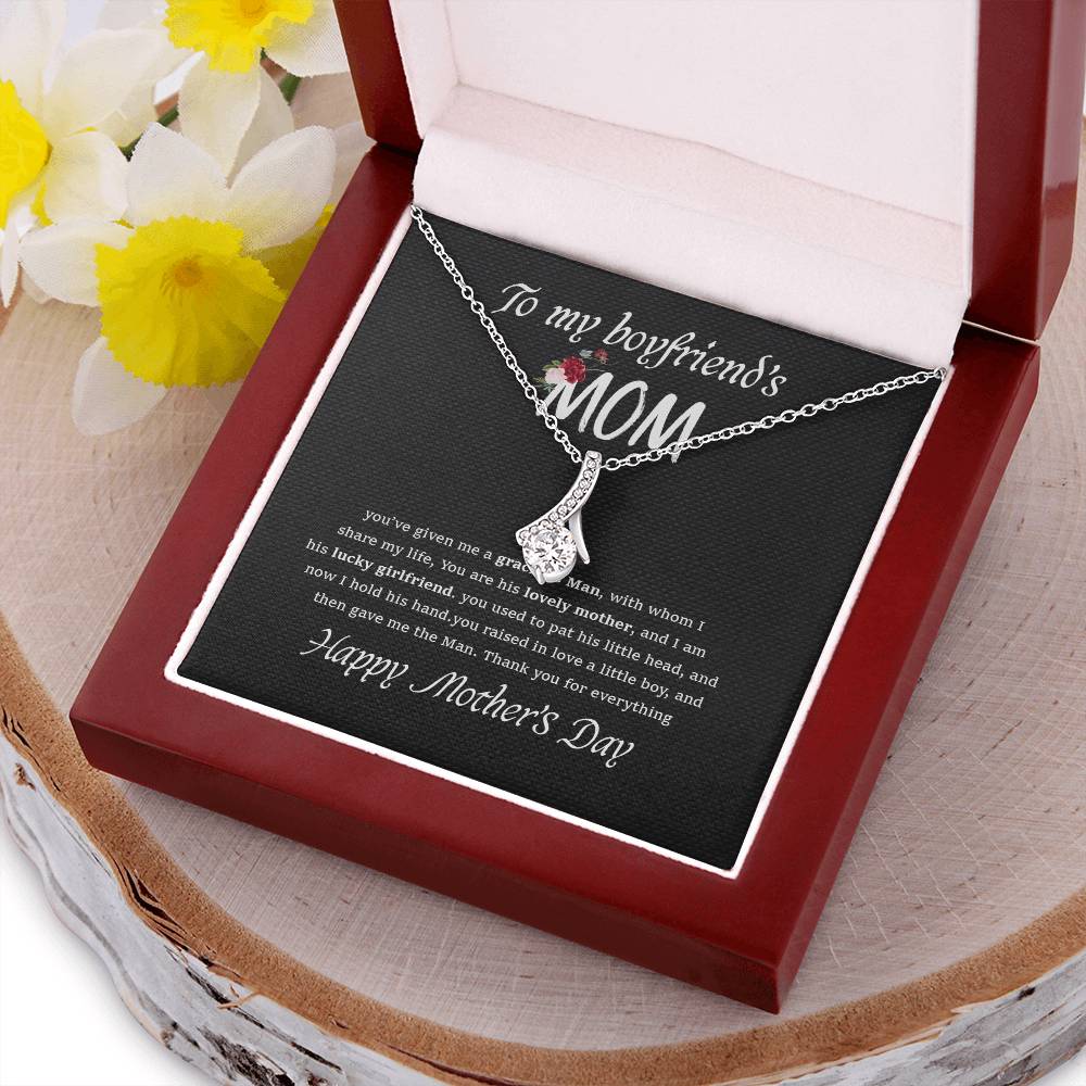 To My Boyfriend's Mom Alluring Beauty Necklace