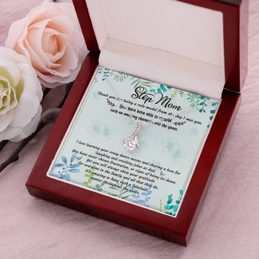 Step Mom Thank You For Being A Role D318 Alluring Beauty Necklace